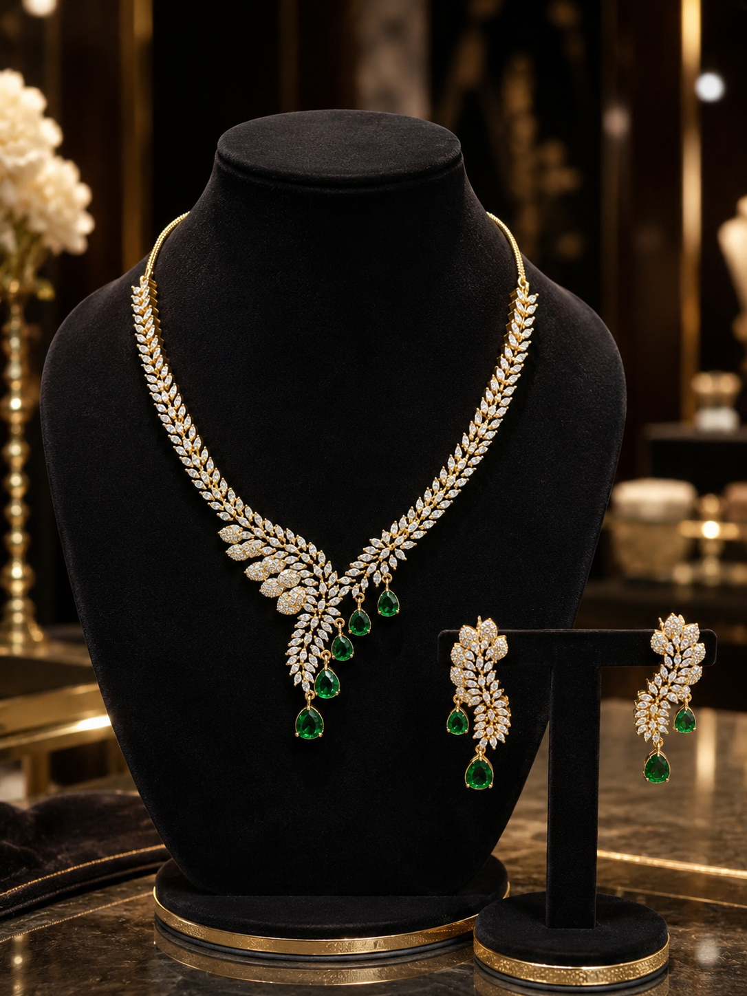 Emerald Leaf Diamond Necklace Set