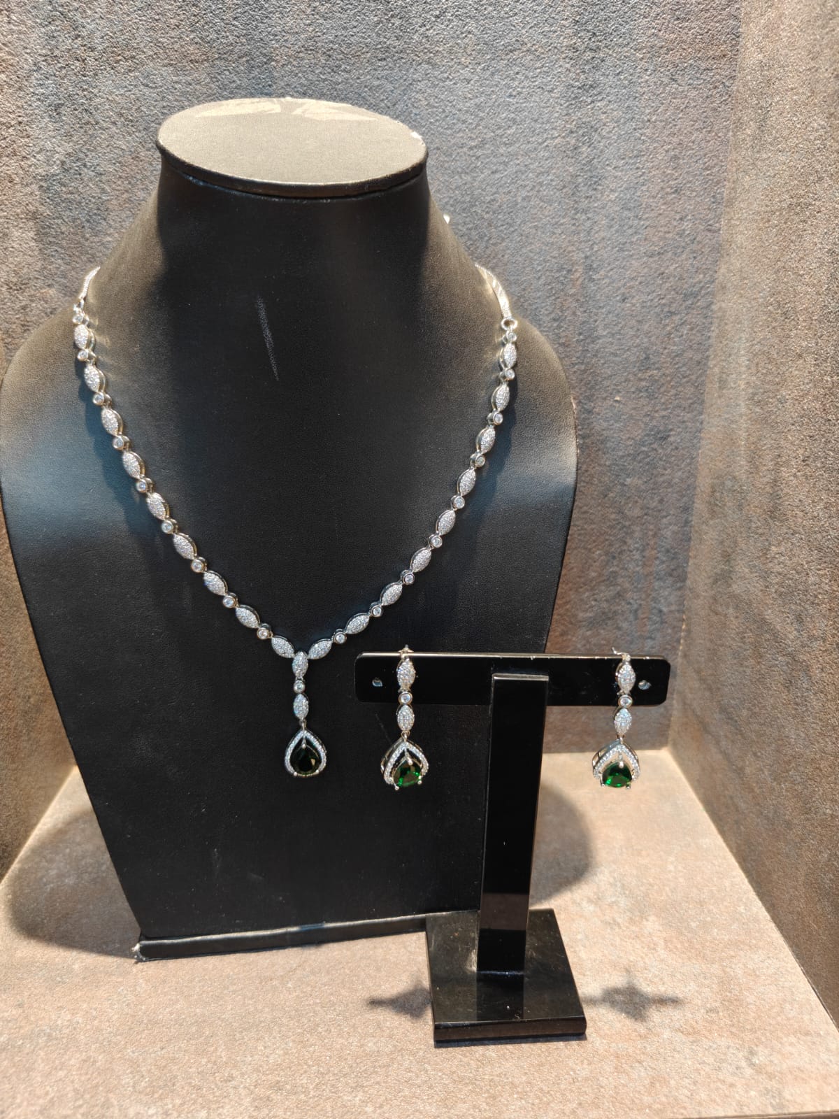Emerald Drop Diamond Look Necklace Set