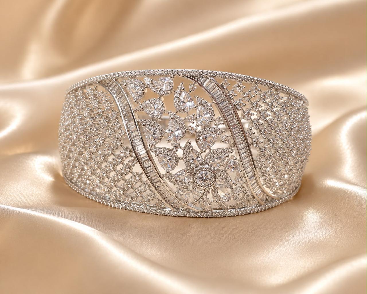 Luxury American Diamond Bridal Cuff Bracelet for Women
